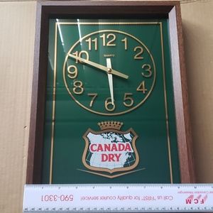 Canada Dry Clock